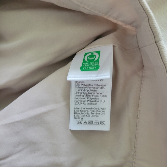 BZ483 J. Crew Refined Linen-Blend Structured Short in Sandstone Tan Size 10 NWT - Picture 7 of 9